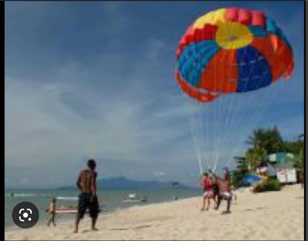 Batu Feringgi Homestay Exteriör bild