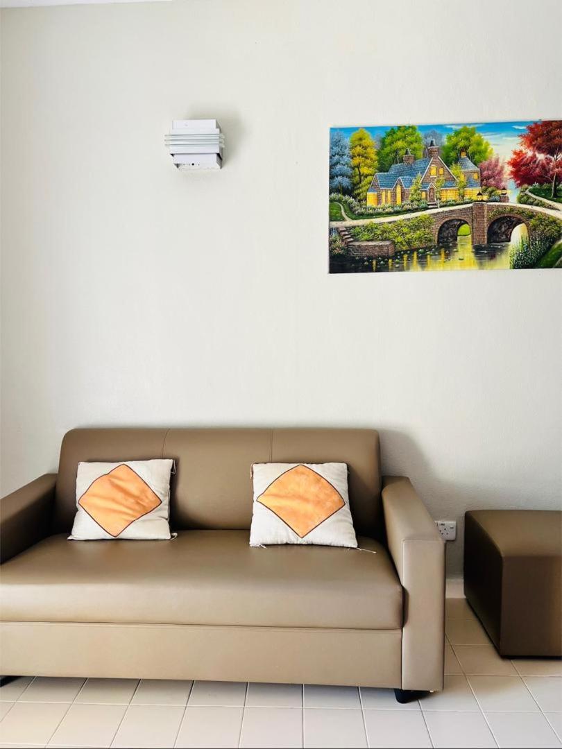 Batu Feringgi Homestay Exteriör bild