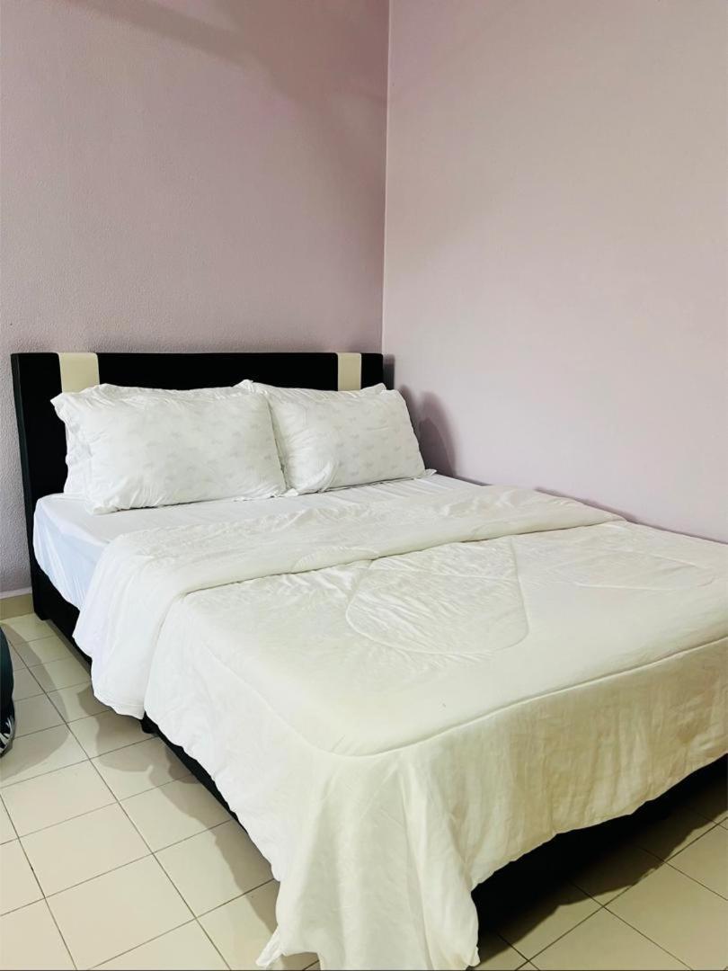 Batu Feringgi Homestay Exteriör bild